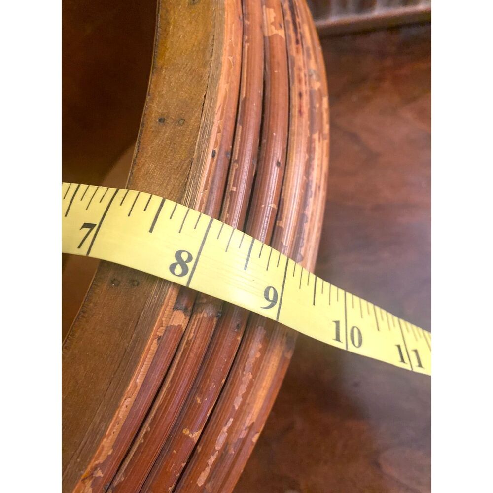 Vintage Rattan Pencil Reed Basket Wood Interior Oval Lid - Picture 12 of 12